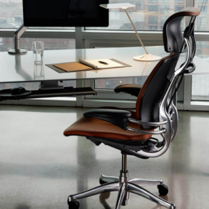 Humanscale-Freedom-Headrest-room-leather-a-800.png